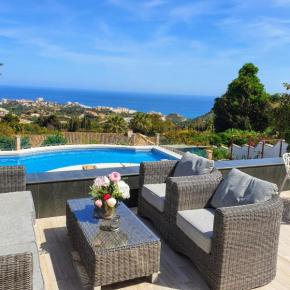 Luxury Villa with Amazing sea views in a Totally Private environment